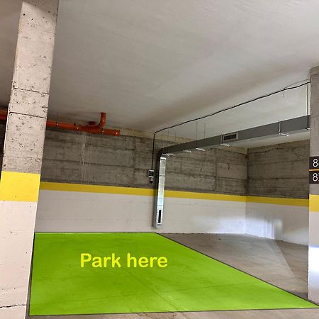 New Modern & Cozy Apartment With Free Private Parking And Ev Charging Station Varna Luaran gambar