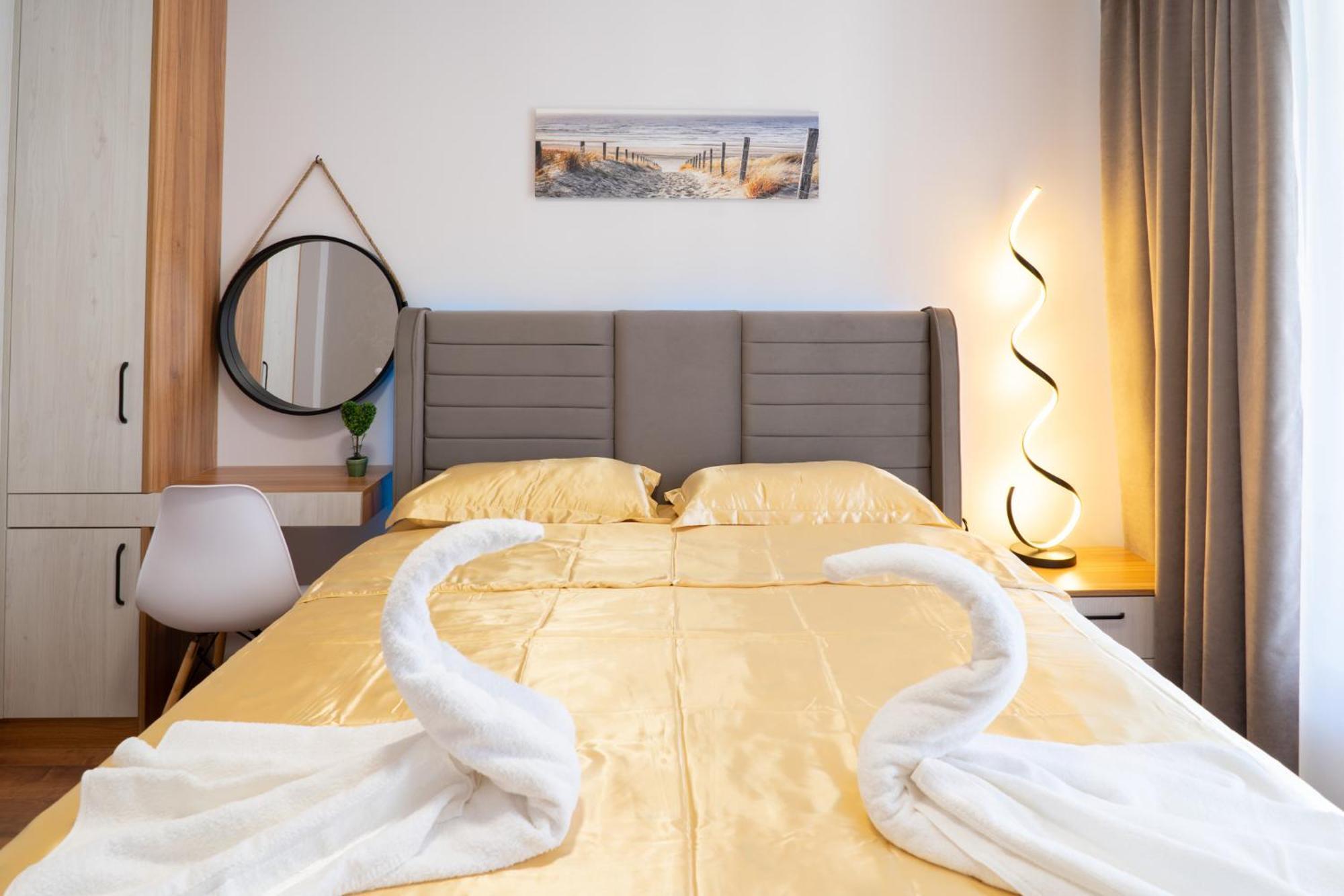New Modern & Cozy Apartment With Free Private Parking And Ev Charging Station Varna Luaran gambar
